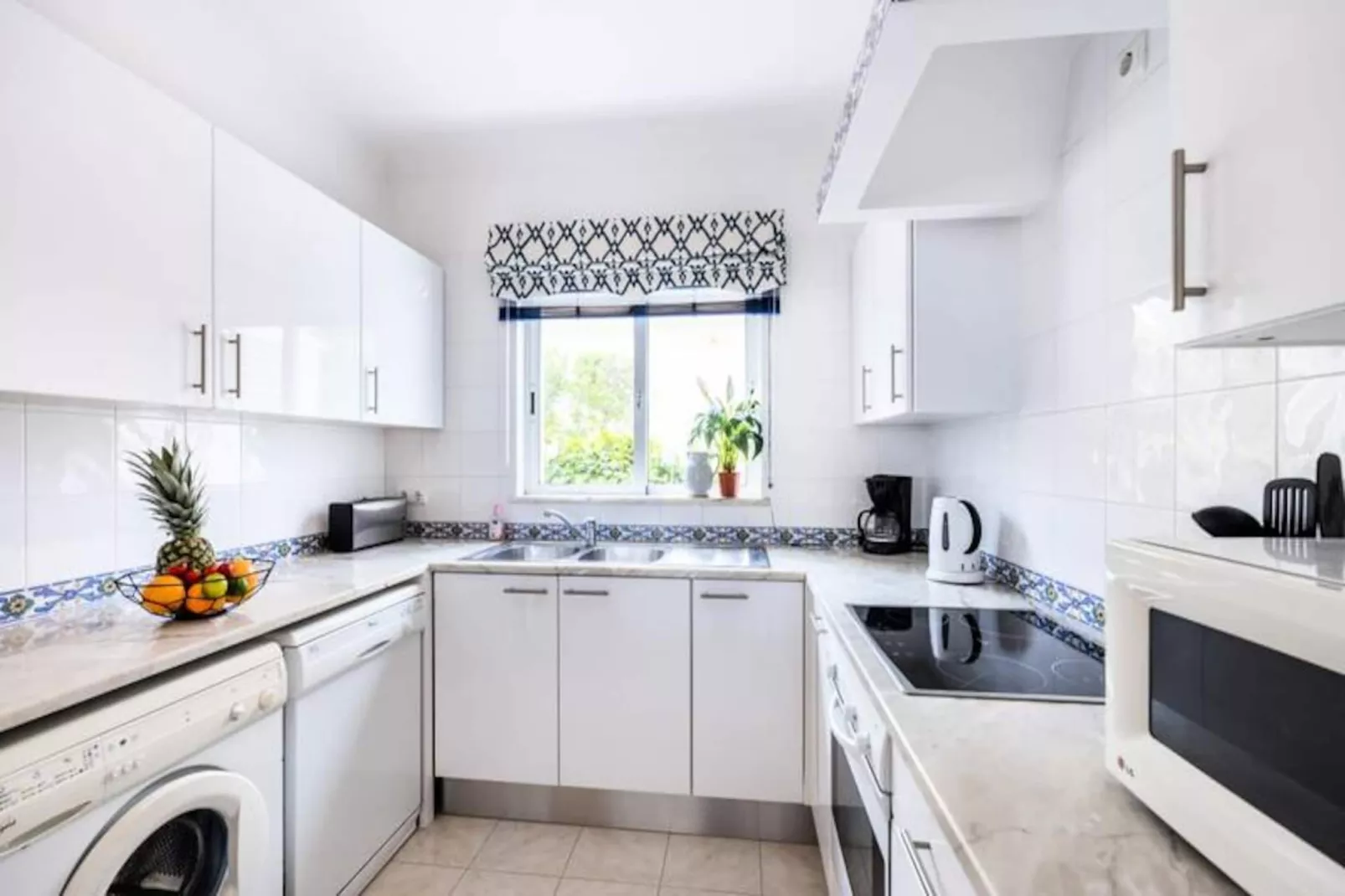 Townhouse Da Amarela-Non tagué