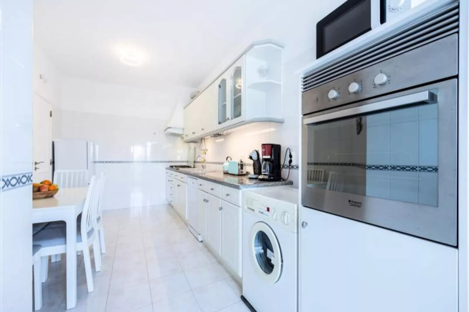 Stylish Seashore Apartment-Untagged