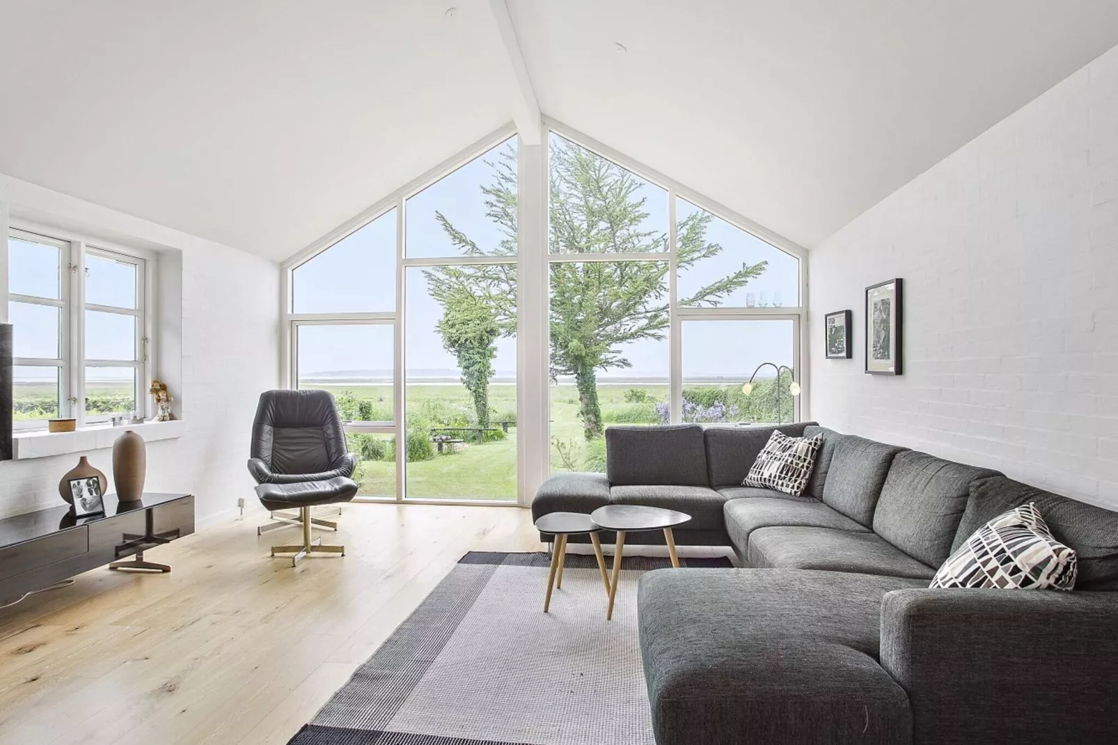 8 person holiday home in Vesløs-By Traum-Indoor