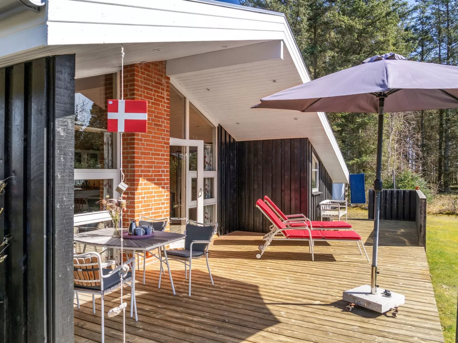 "Mea" -  from the sea-Outside