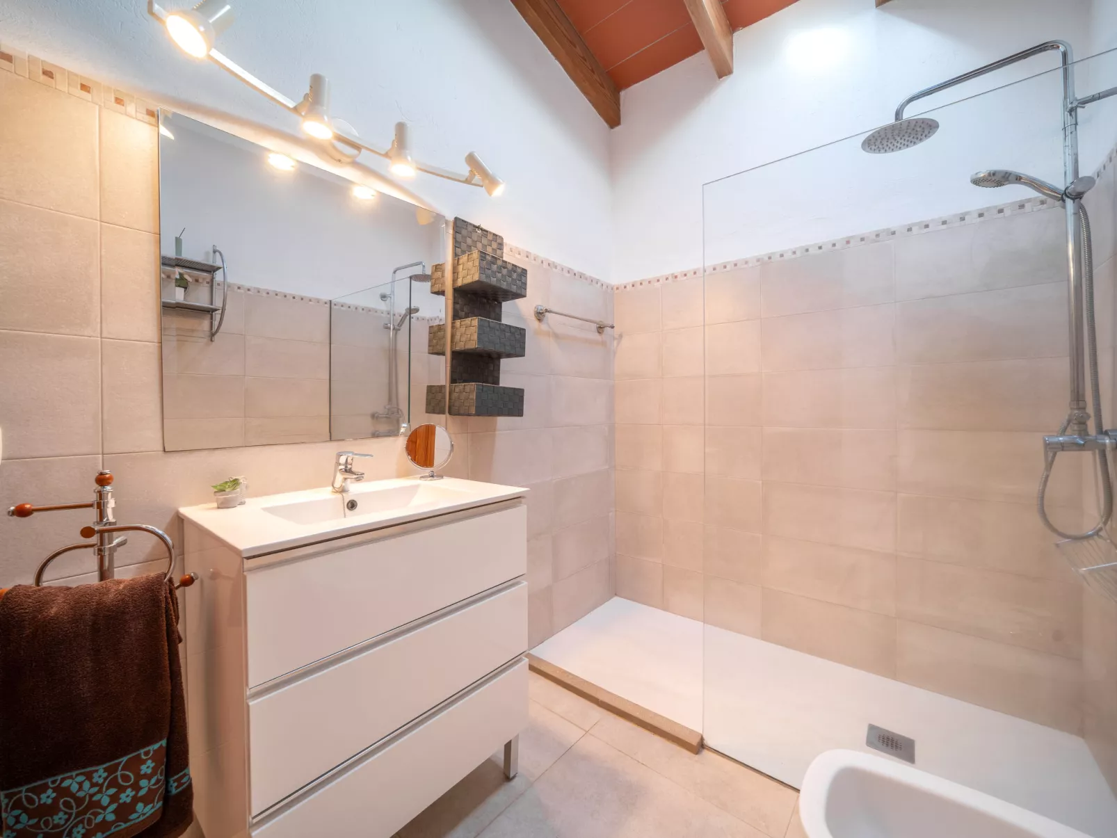 Ca Na Guerrera-Drinnen