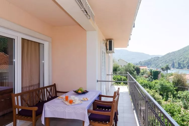 Apartment Marela- One Bedroom Apartment with Balcony and Sea View-Terrasse/Balkon