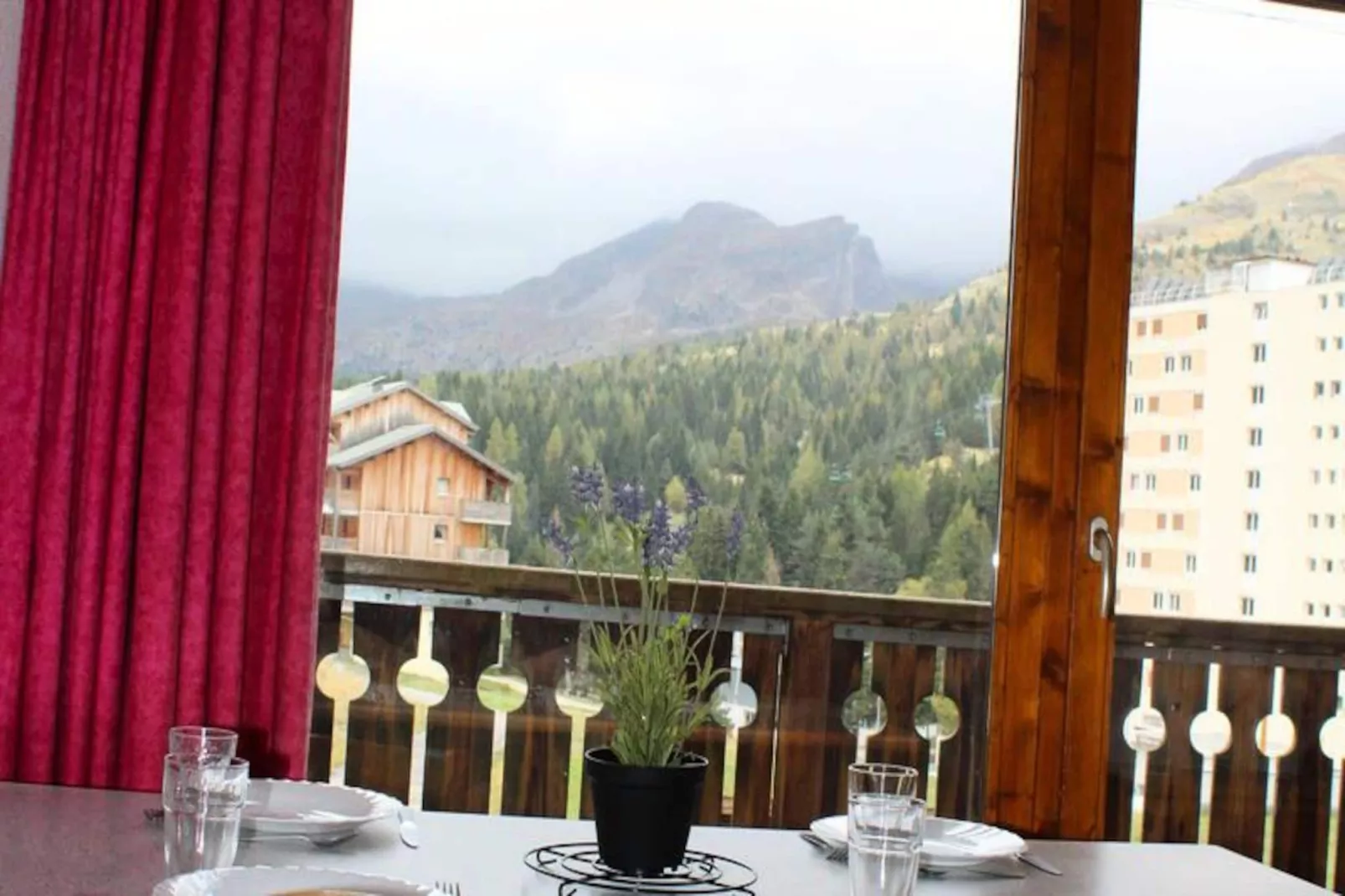 Les Chalets De Superd Eglantier-Nicht zugeordnet