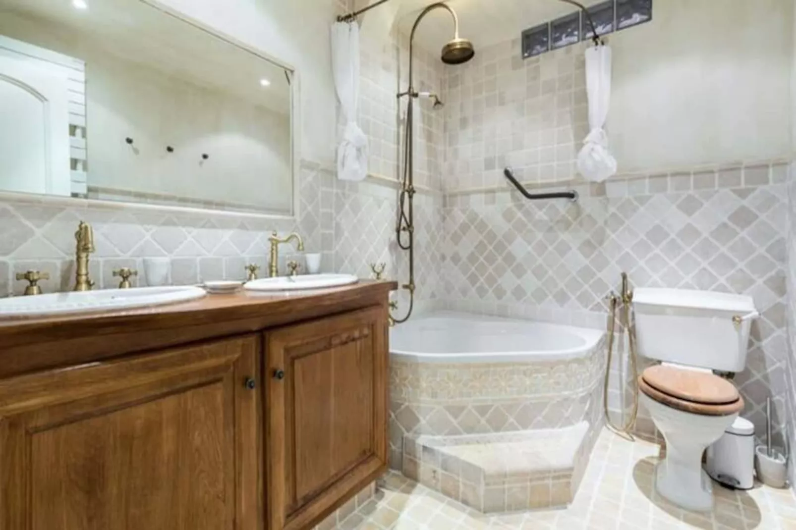 Villa Prestigieuse 18 Pers Avec Piscine Proche De Cannes-Untagged