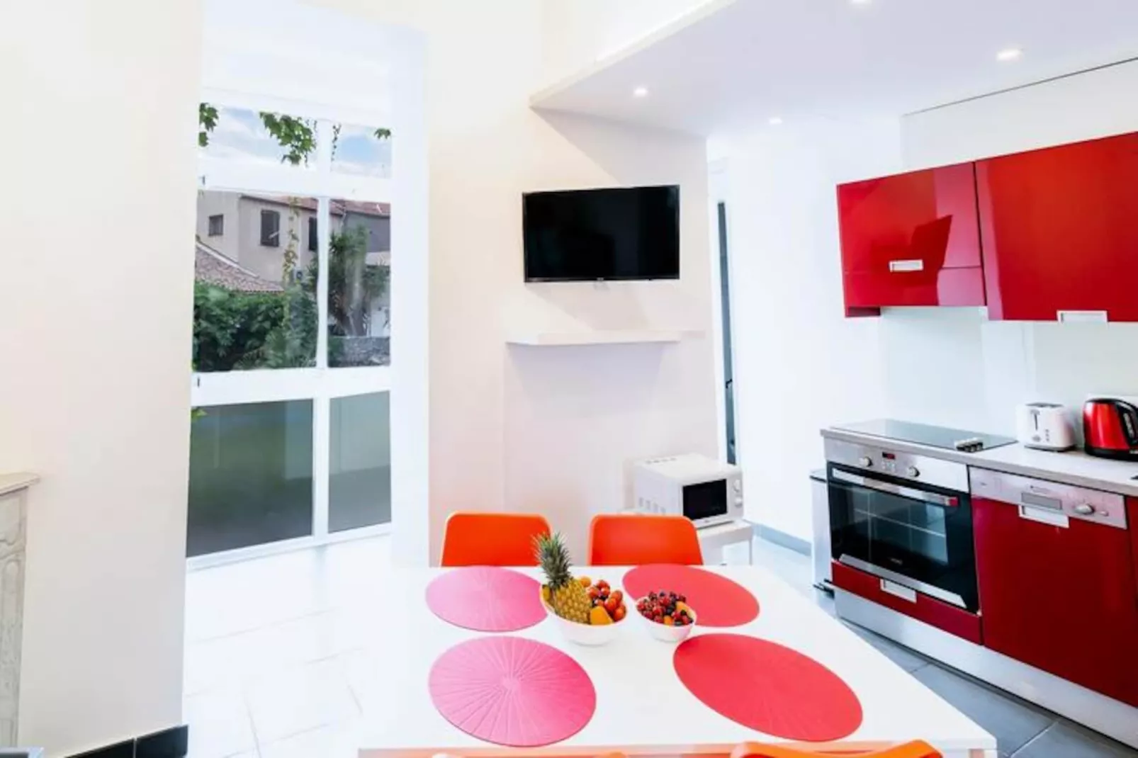 Lumineux 3 Pièces Dans Le Coeur De Antibes!-Untagged