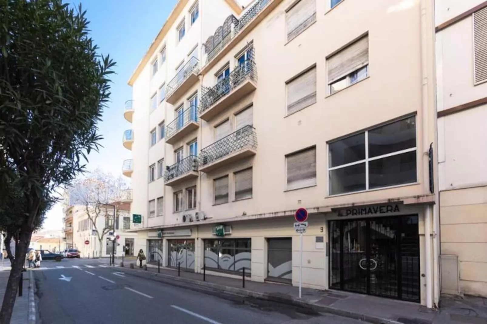 Résidence Robert Soleau Centre D'antibes, 3 Pièces Rénové Terrasse, Climatisation-Untagged