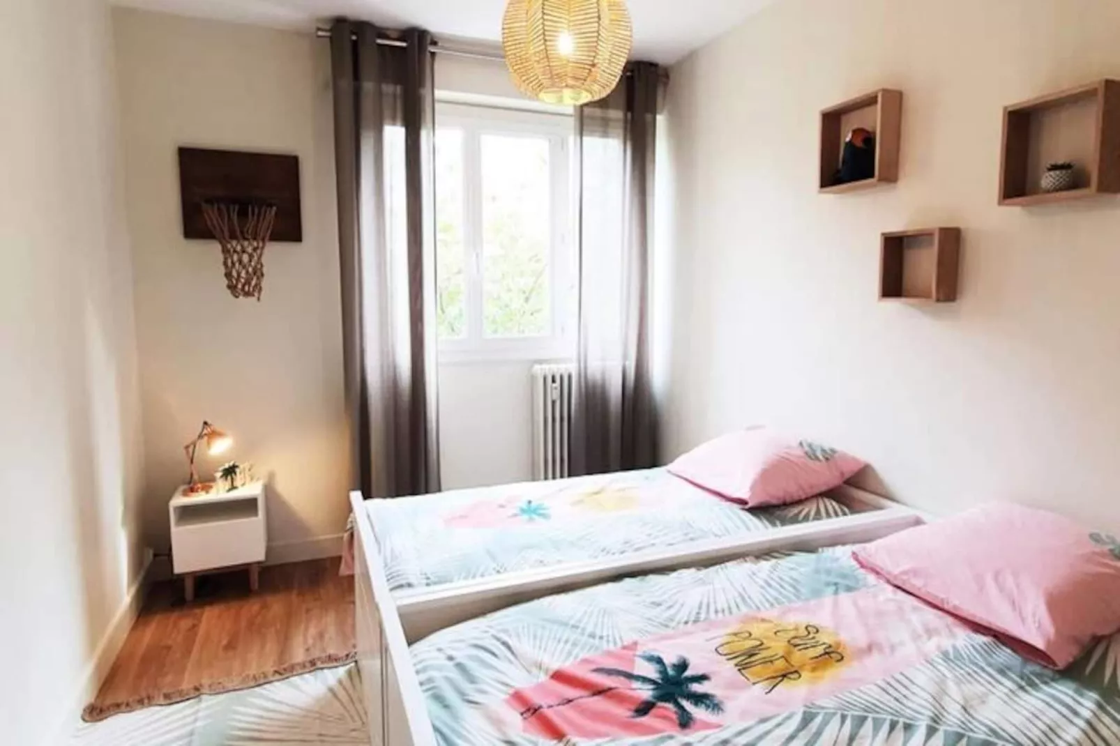 🦋 The Butterfly - Standing ****-Nicht zugeordnet