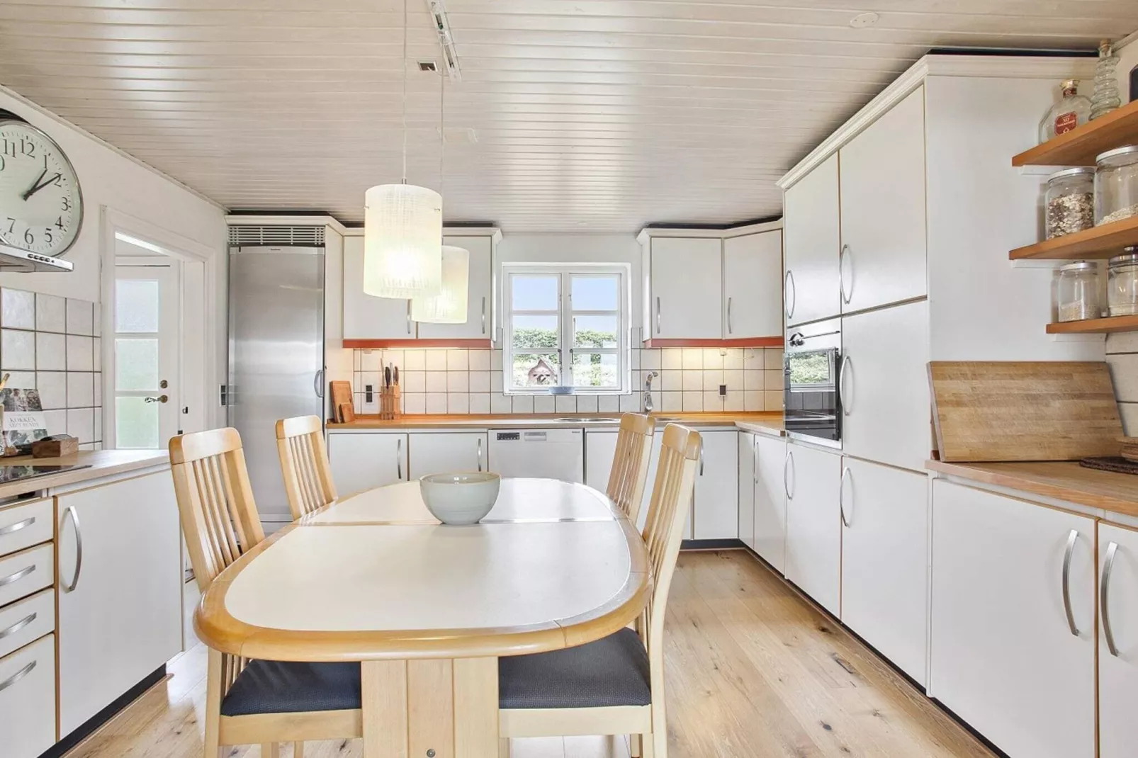 8 person holiday home in Vesløs-By Traum-Indoor