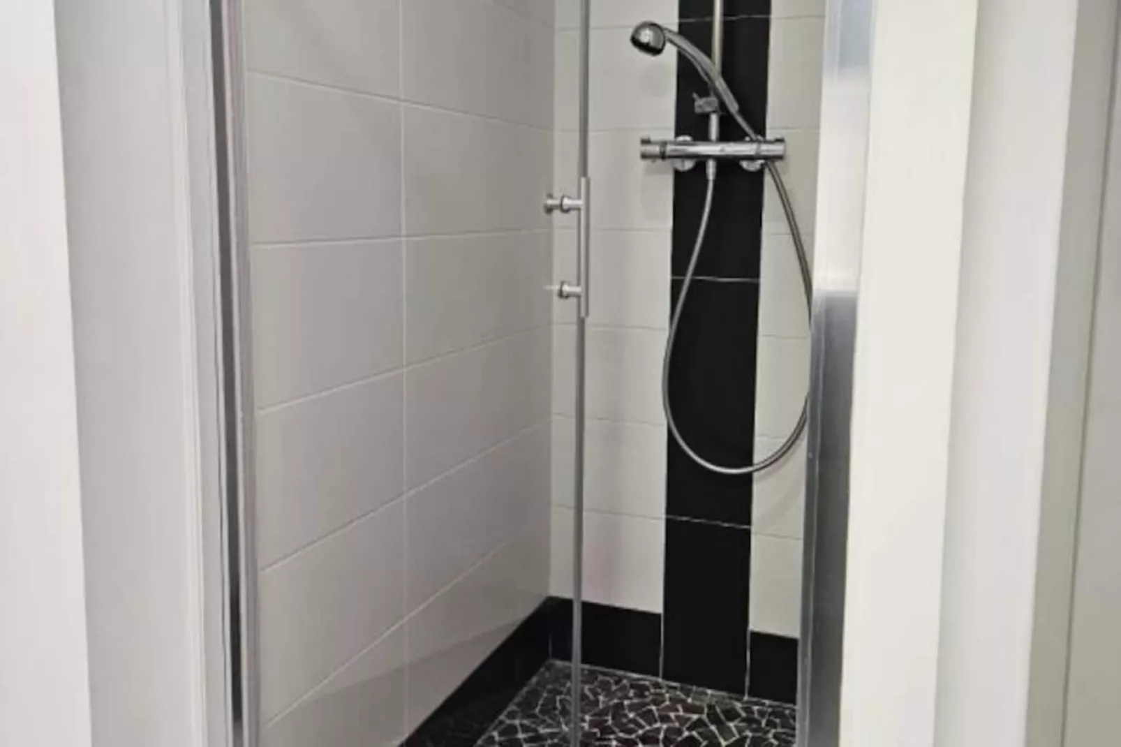 Appartement Pour 2 Personnes En Duplex Avec Terrasse Et Parking-Non tagué