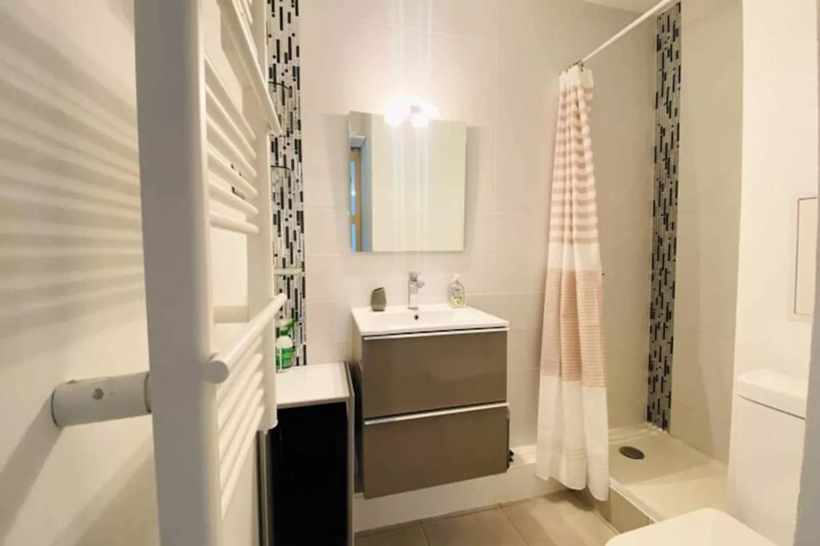 Résidence S&eacute;r&eacute;nit&eacute; - Appartement Une Chambre Proche De La Plage-Nicht zugeordnet