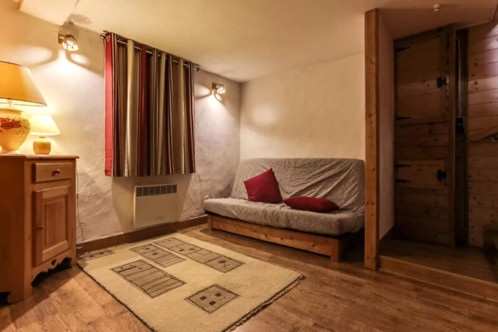 Chalet Forsythia-Non tagué