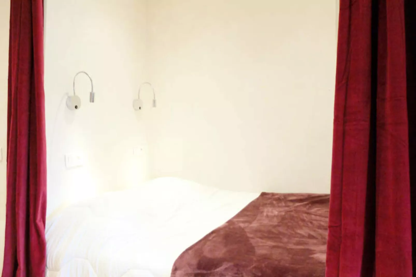 Résidence Bec Rouge-Untagged