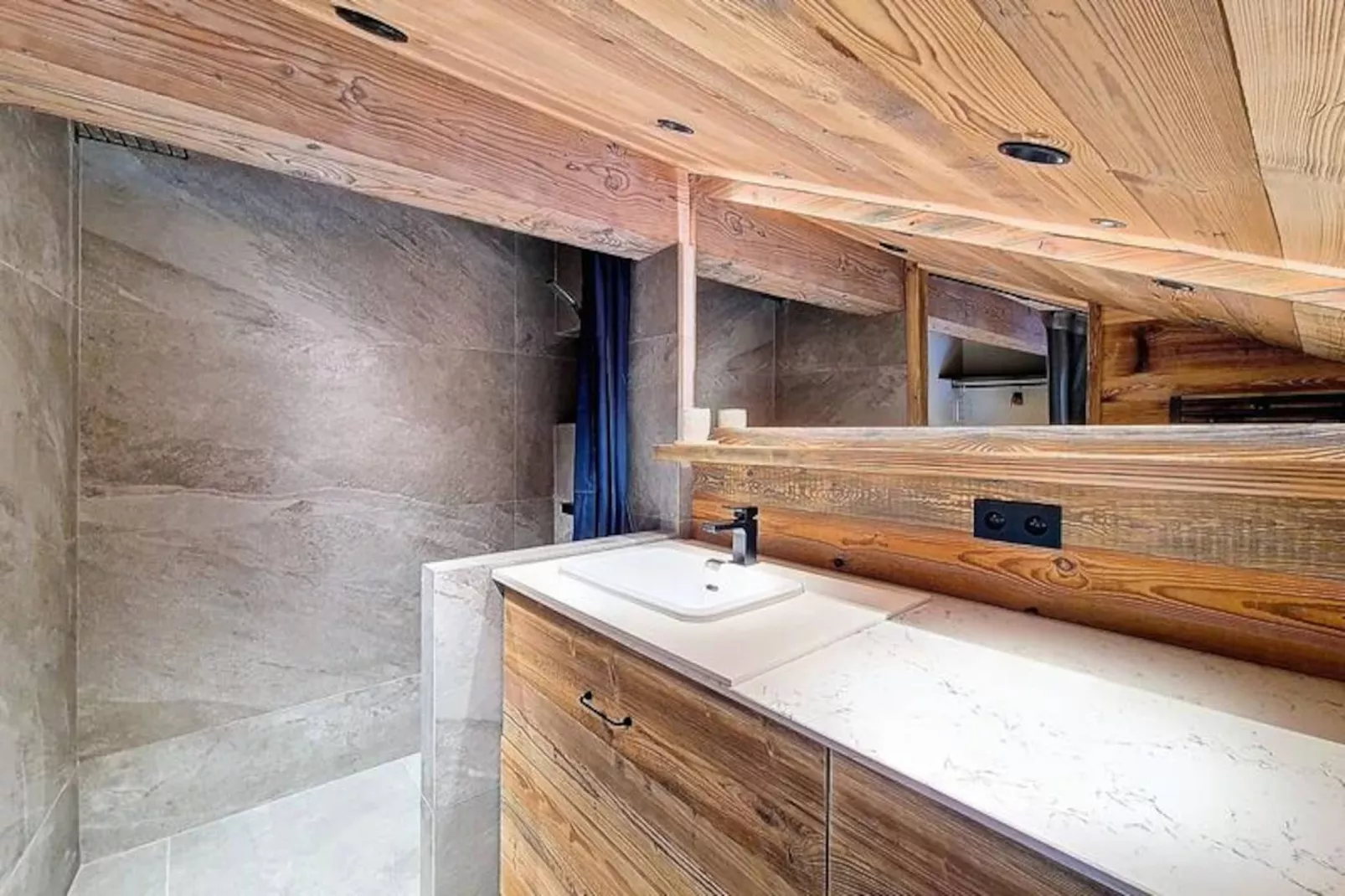 Résidence Eperviere-Untagged