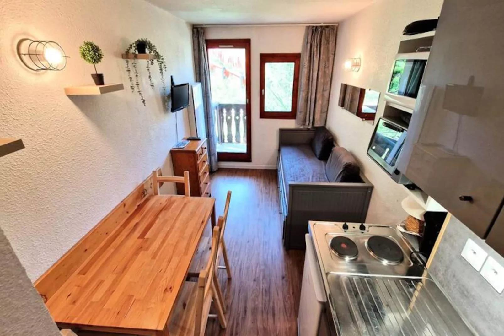 Chalet Club-Non tagué