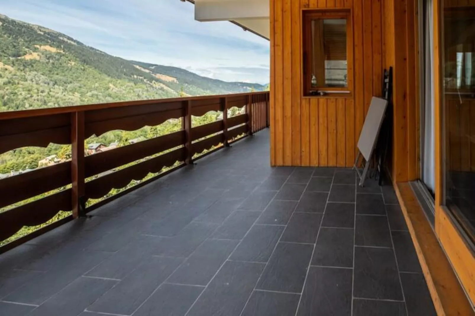 Cybeles 8 - Untagged