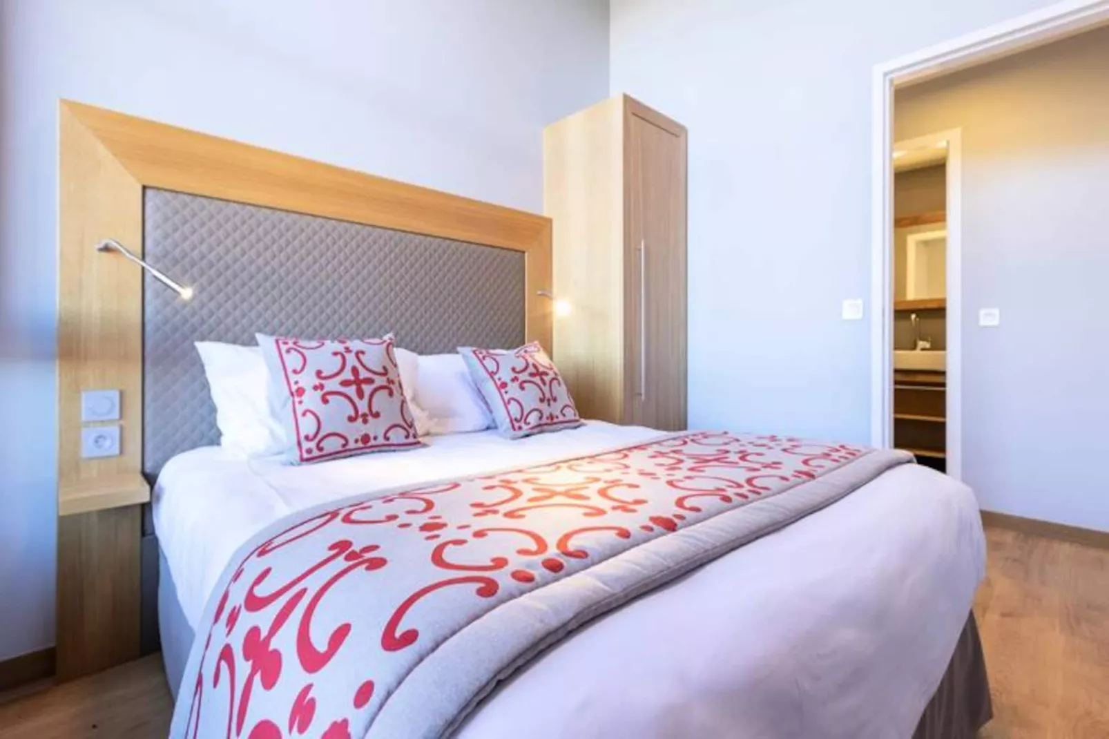 Résidence Les Monarques-Untagged