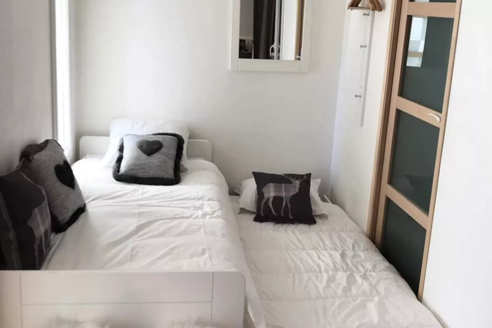 Résidence Thuria - Untagged