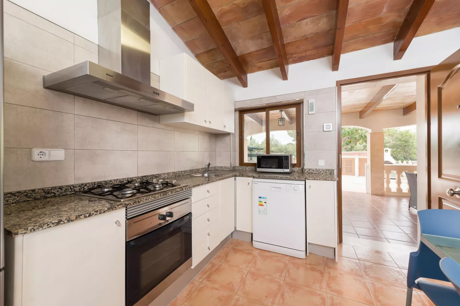 Villa Arhu-Exterior summer
