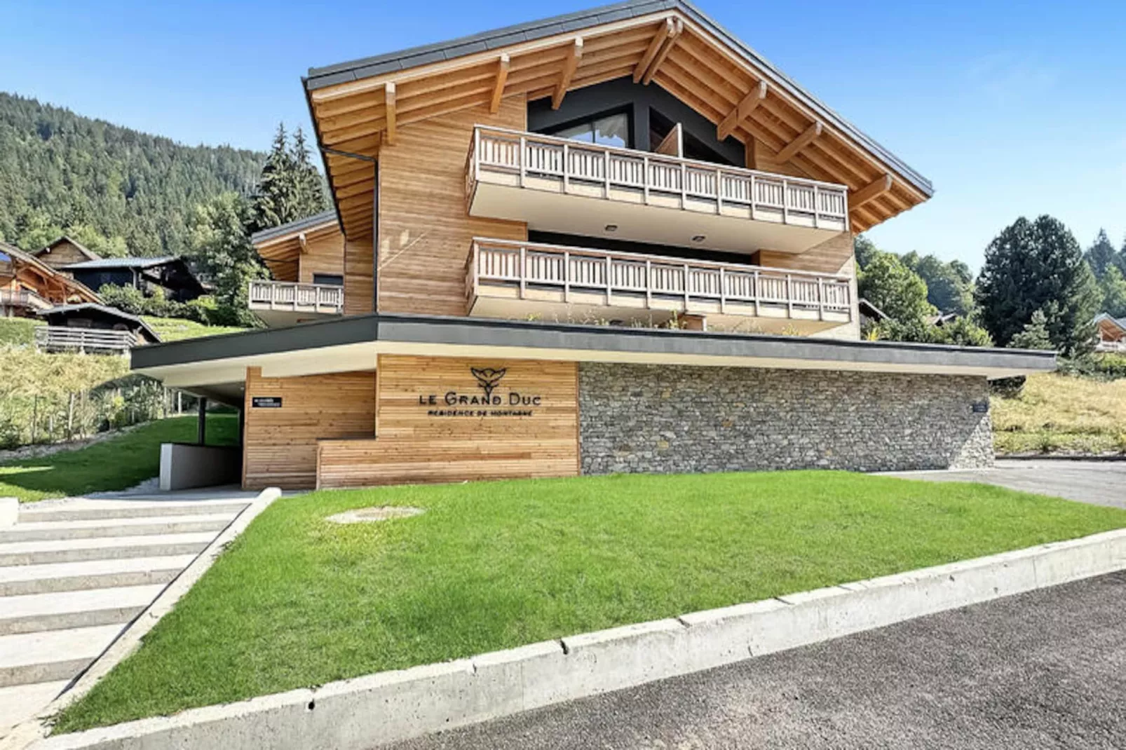 Appartements à Les Carroz-d'Arâches-Untagged