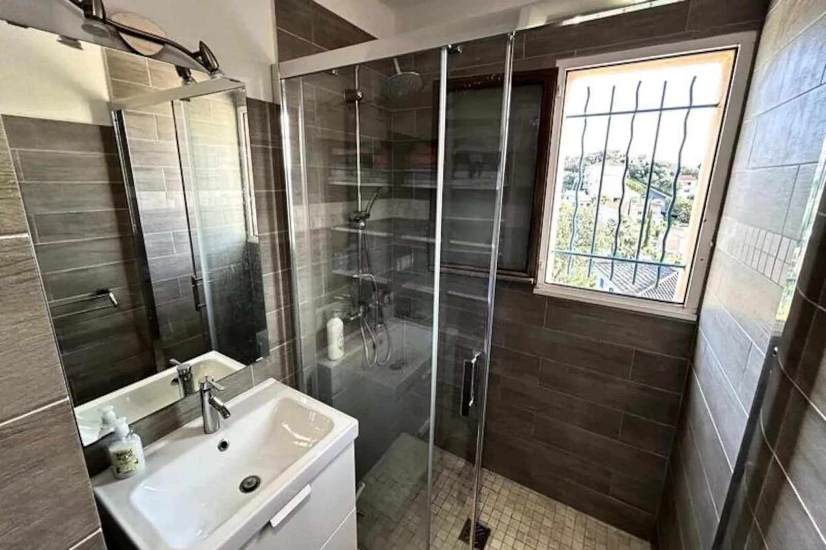 Résidence 🏡 Maison Spacieuse Avec Grande Terrasse & Barbecue 🔥-Untagged