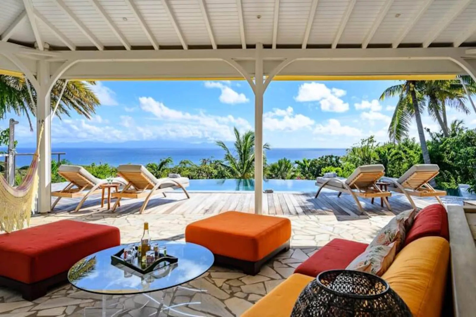 Villa Calico - Untagged