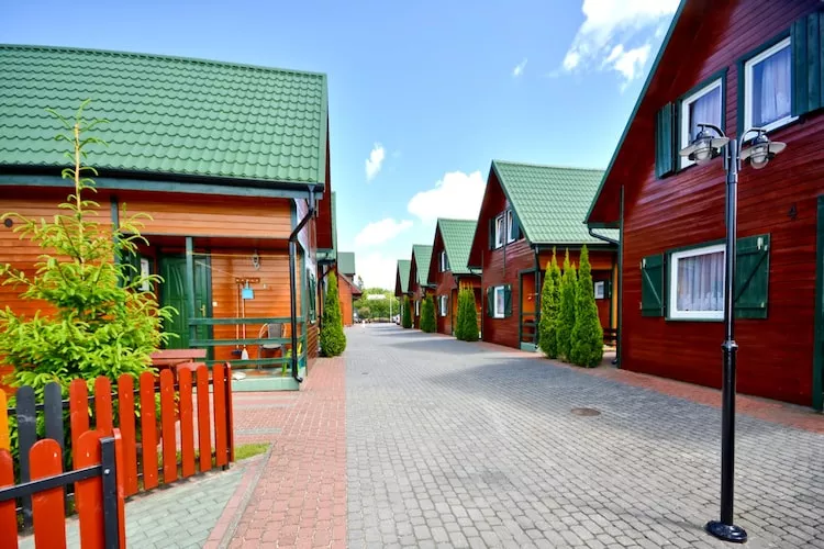 Domki pietrowe dla max 5 osób Karwia-Extérieur