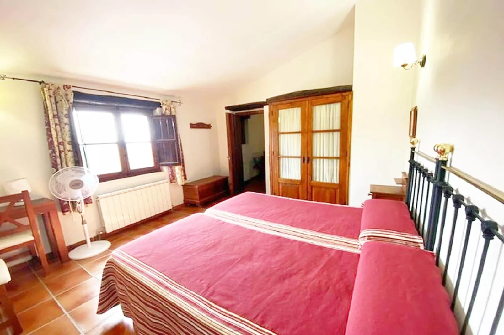 Casa Rural Virgen de la cabeza-Chambre