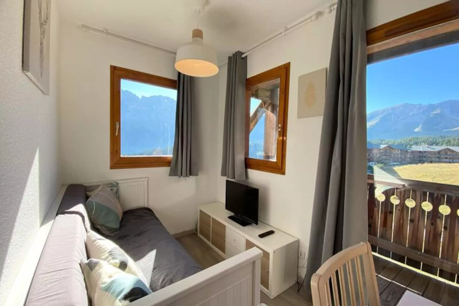 Les Chalets De Superd Bleuet-Untagged