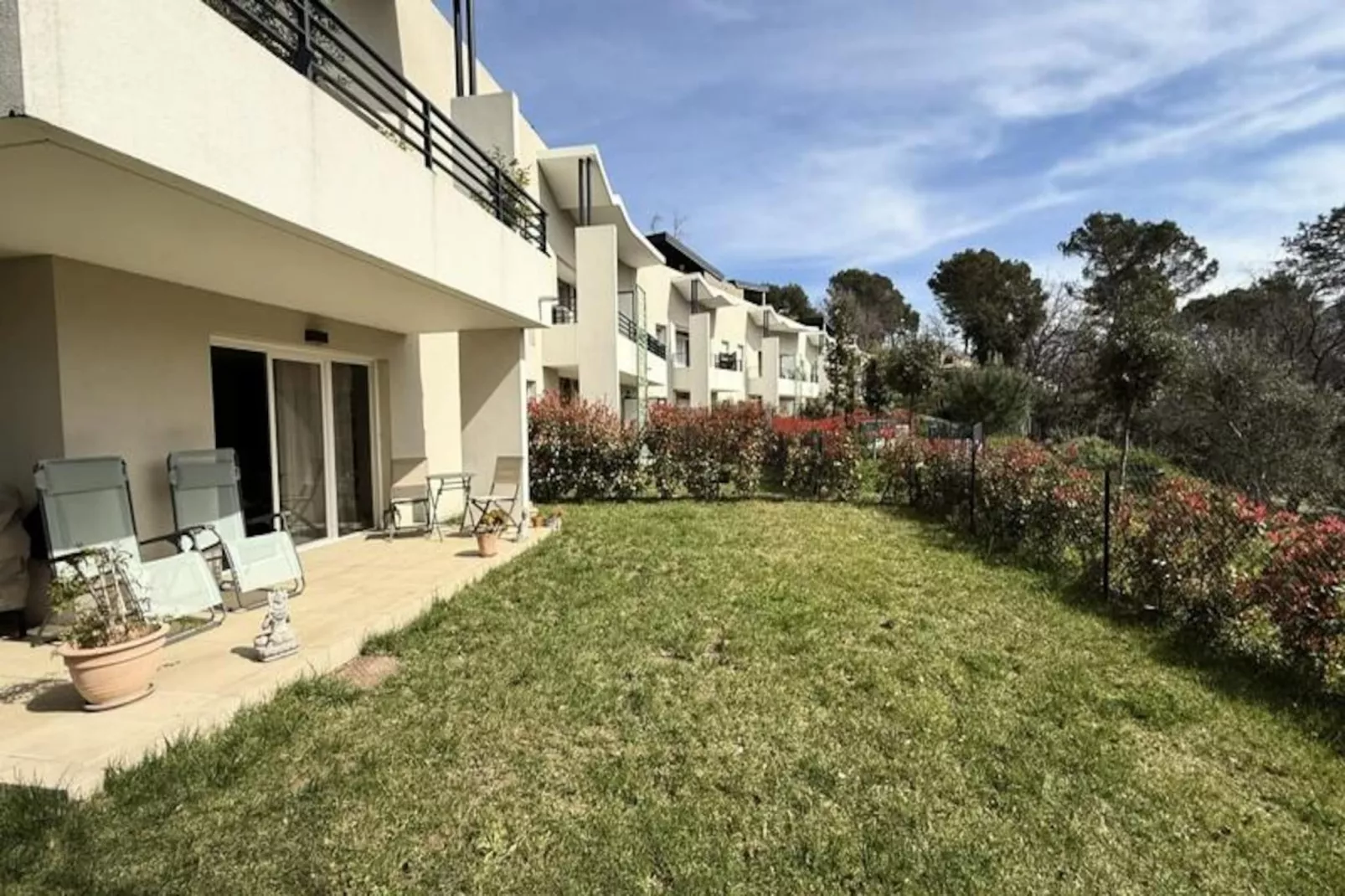 Appartement Cosy - Jardin - Piscine-Untagged