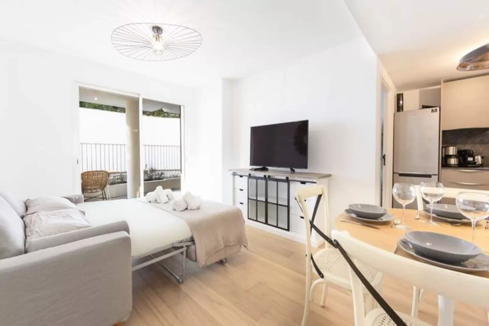 Résidence Reibaud 1 T3 Avec Ac, Parking Et Piscine-Non tagué