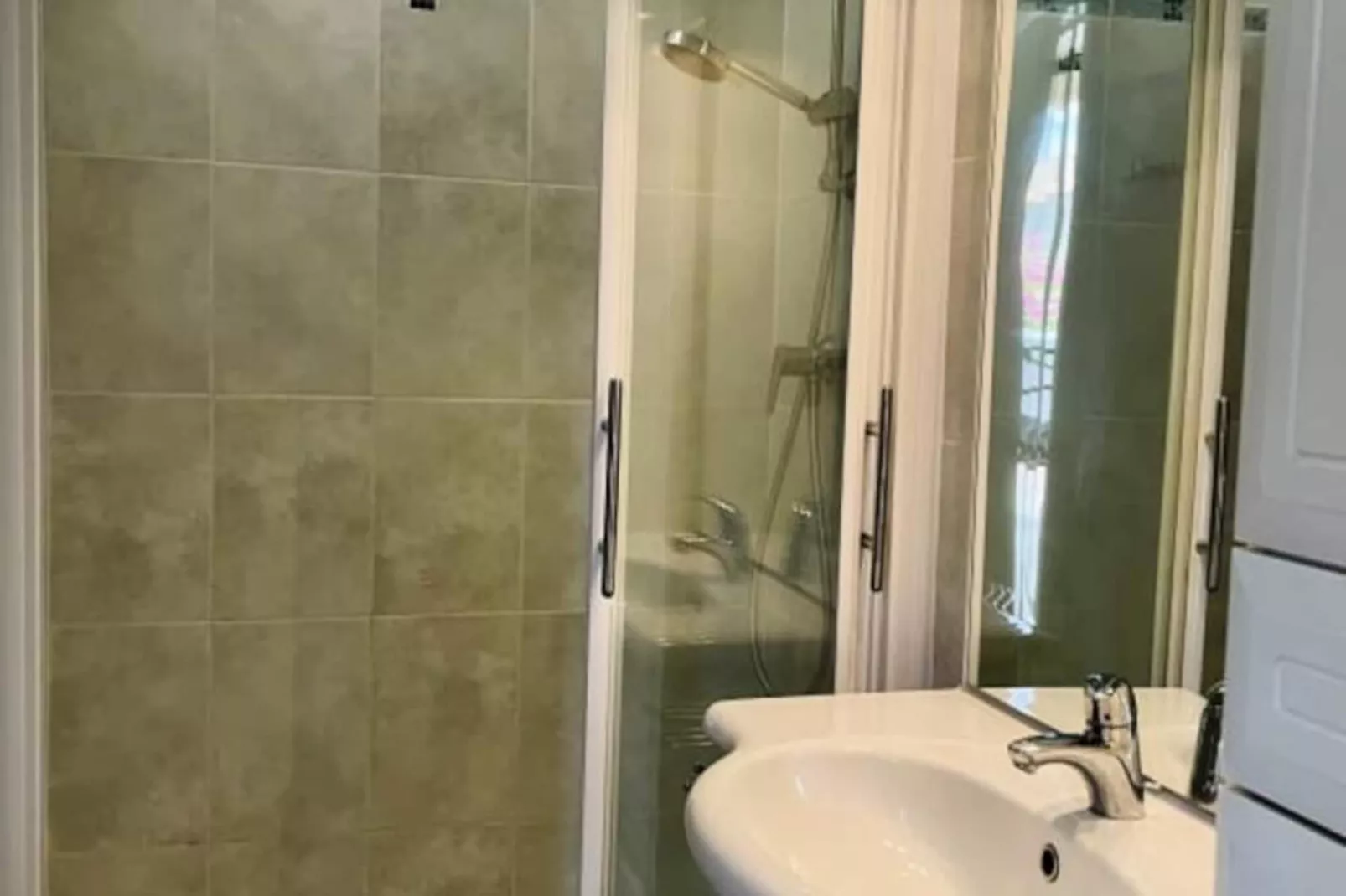 Résidence Les Pinedes - Un Jardin Fleuri &agrave; C&ocirc;t&eacute; De La Plage-Nicht zugeordnet