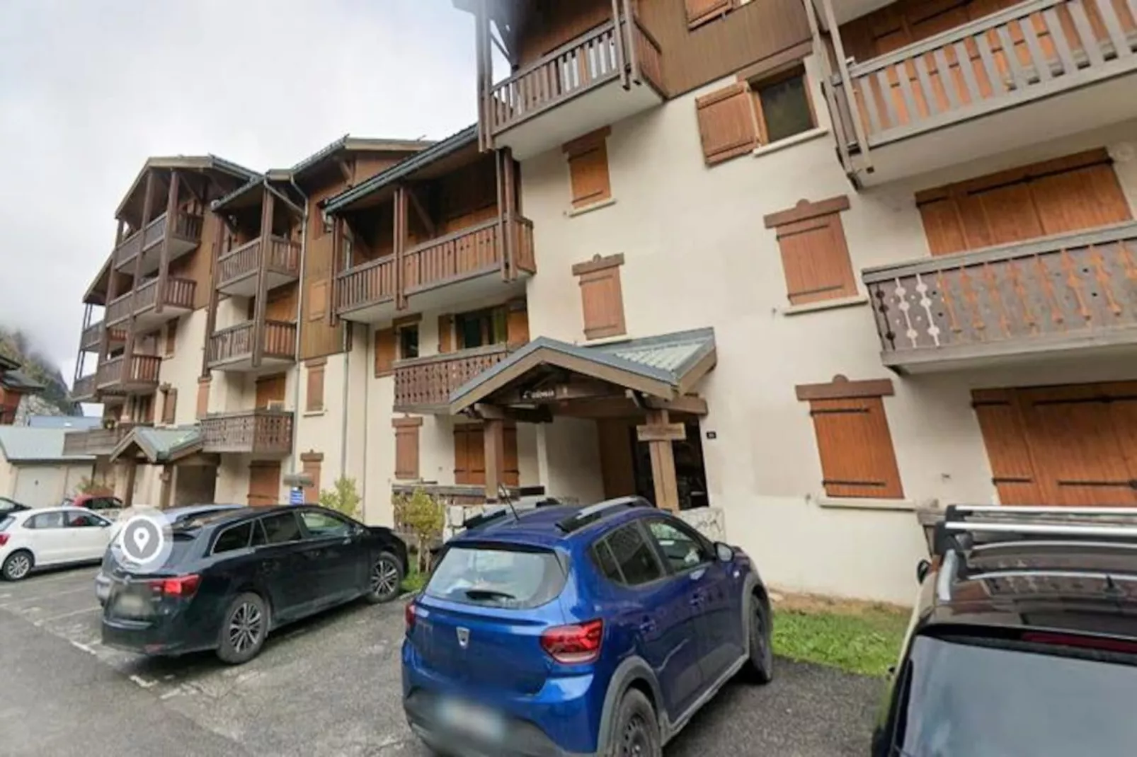 Résidence Adonis B-Non tagué