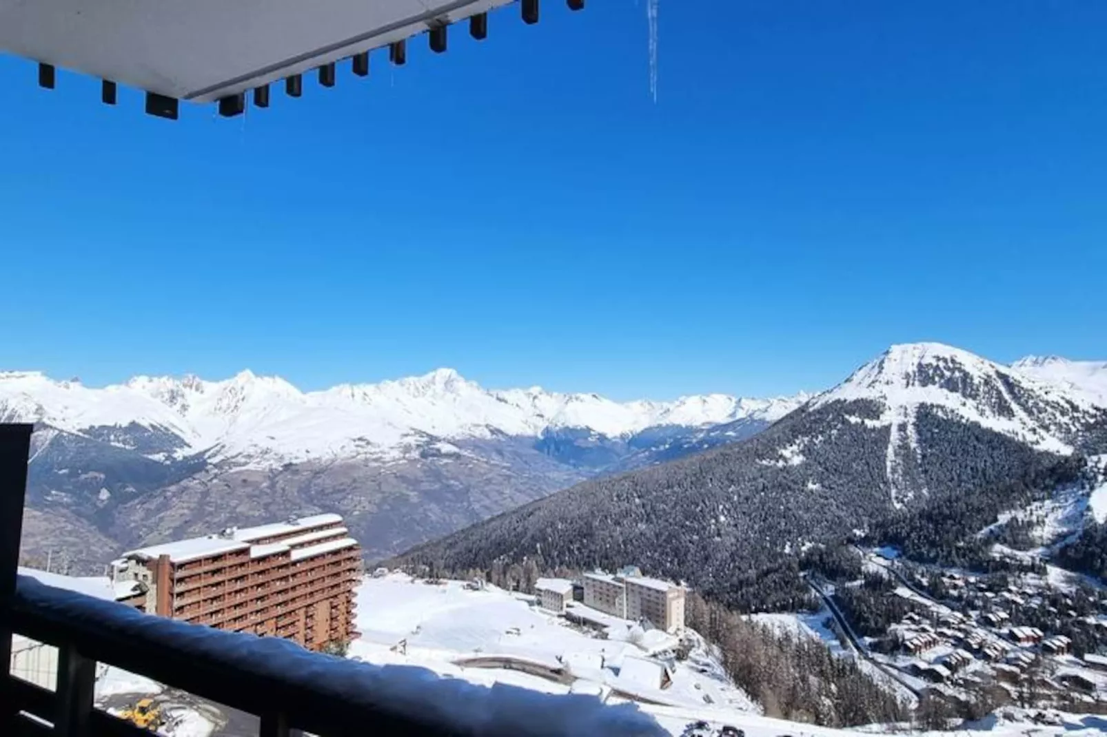 Résidence FlÈche-Non tagué