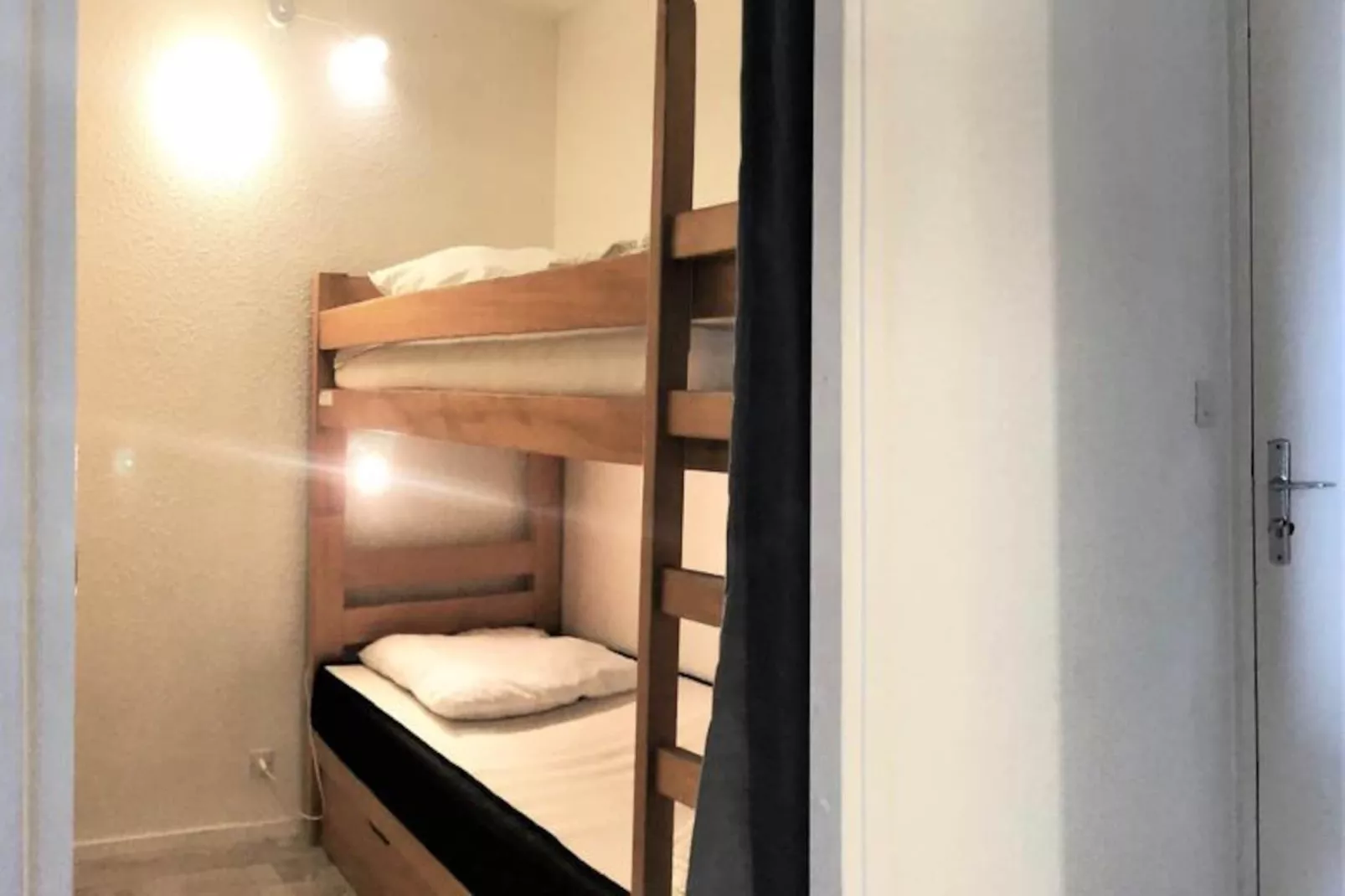 Résidence Lunik-Non tagué