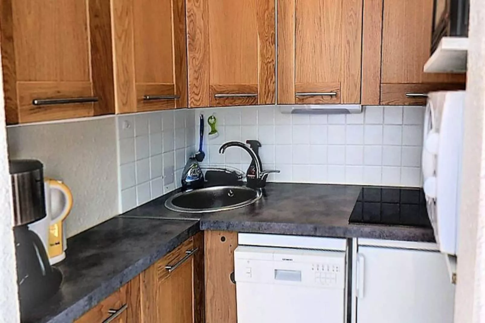 Résidence Lunik-Non tagué