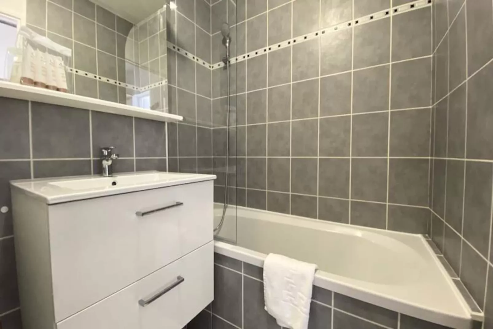 Résidence 2100 B-Nicht zugeordnet