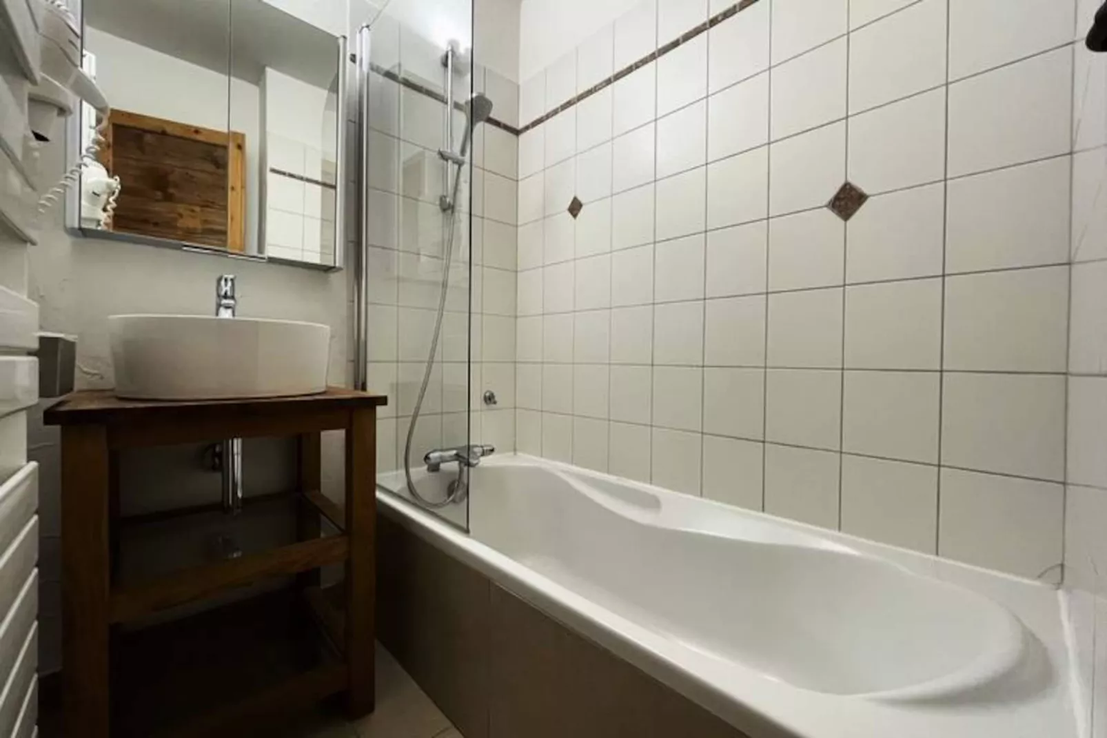 Le Vieux Chalet-Nicht zugeordnet