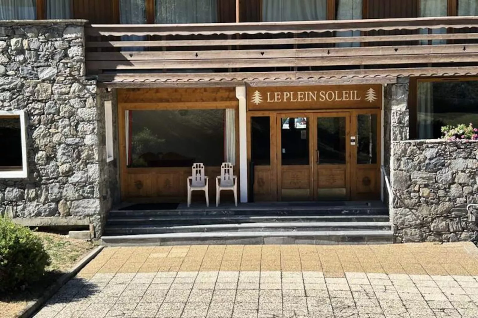 Résidence Plein Soleil - Non tagué