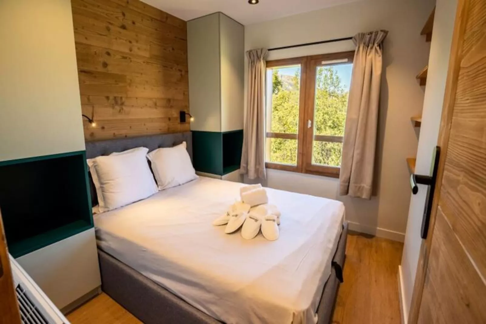 Hauts De Chantemouche 17 - Untagged