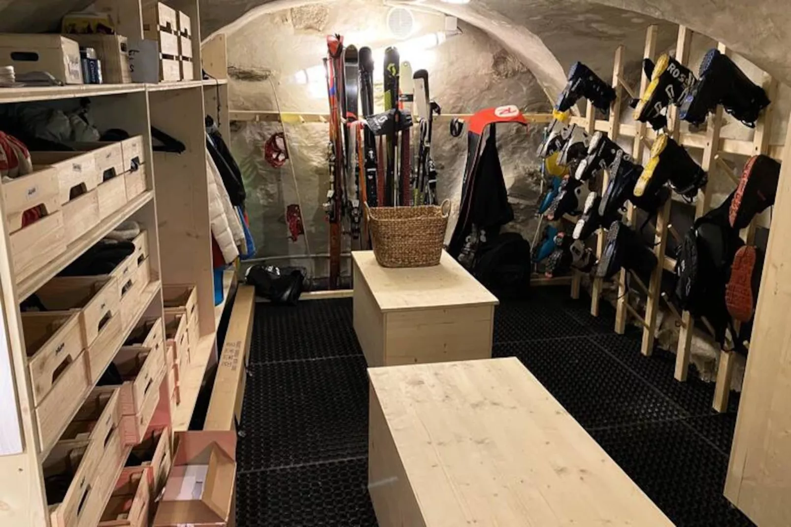 Chalet Furz'a-Untagged