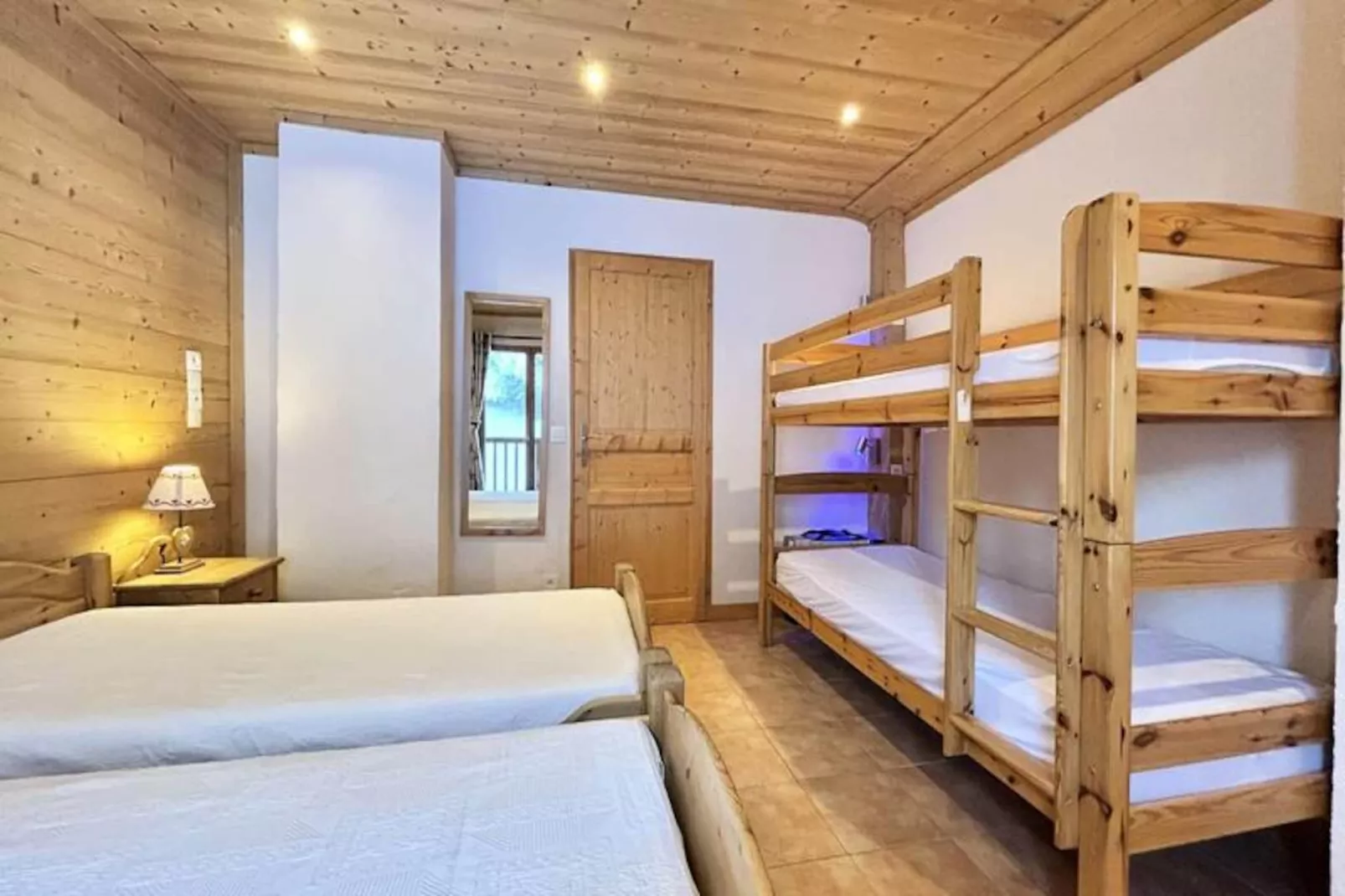 Chalet Varni-Non tagué