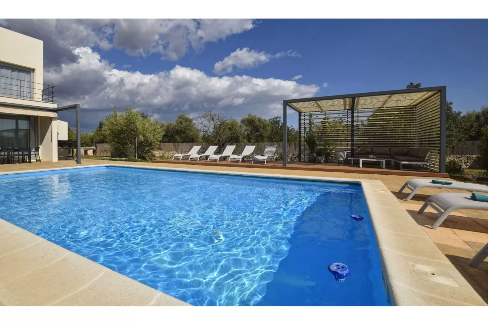 Casa Caleu-Pool