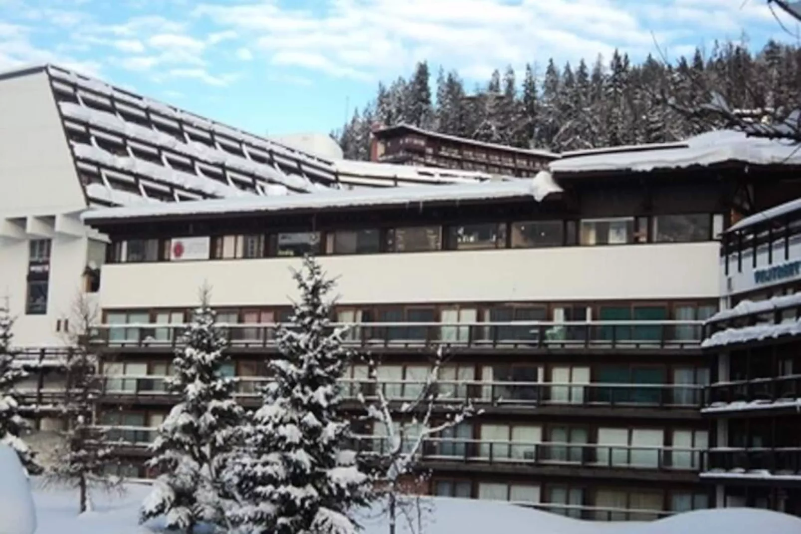 Résidence Pierre Blanche-Untagged