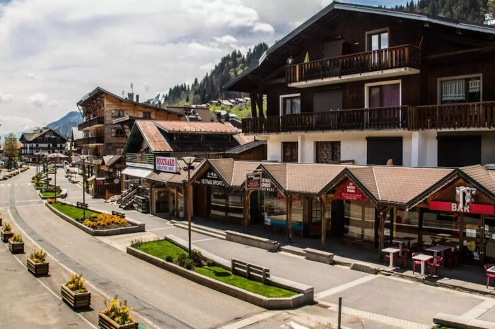 Résidence Mont Chery-Untagged