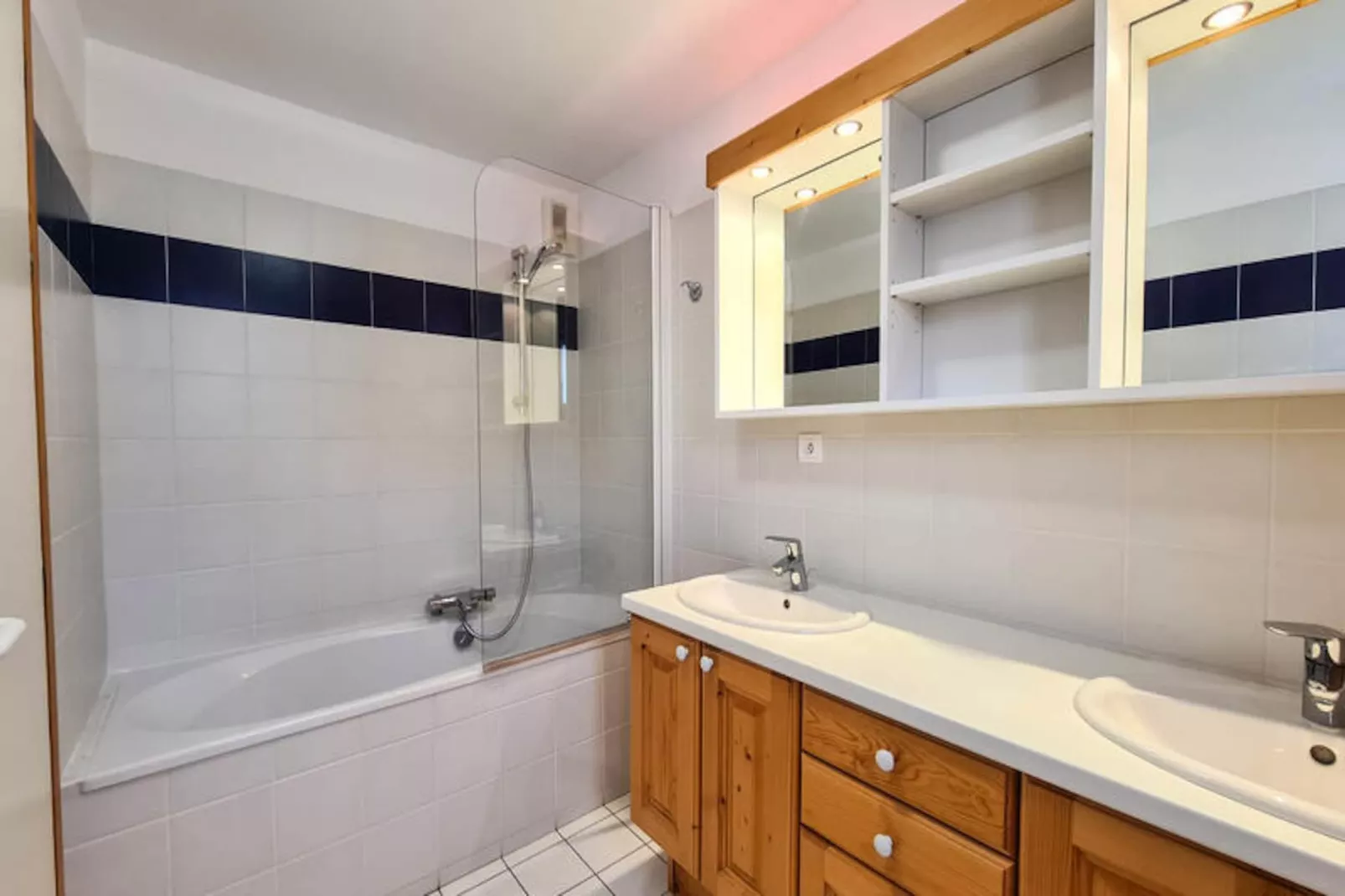 Résidence Hameau - Untagged