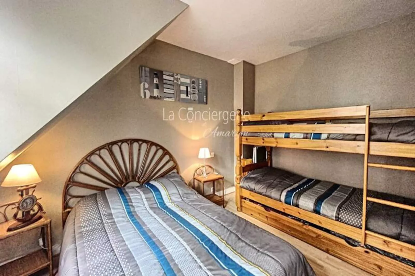 Résidence Th 23 -  🌊 Charmant Appartement Vue Sur Le Port 🌞-Non tagué