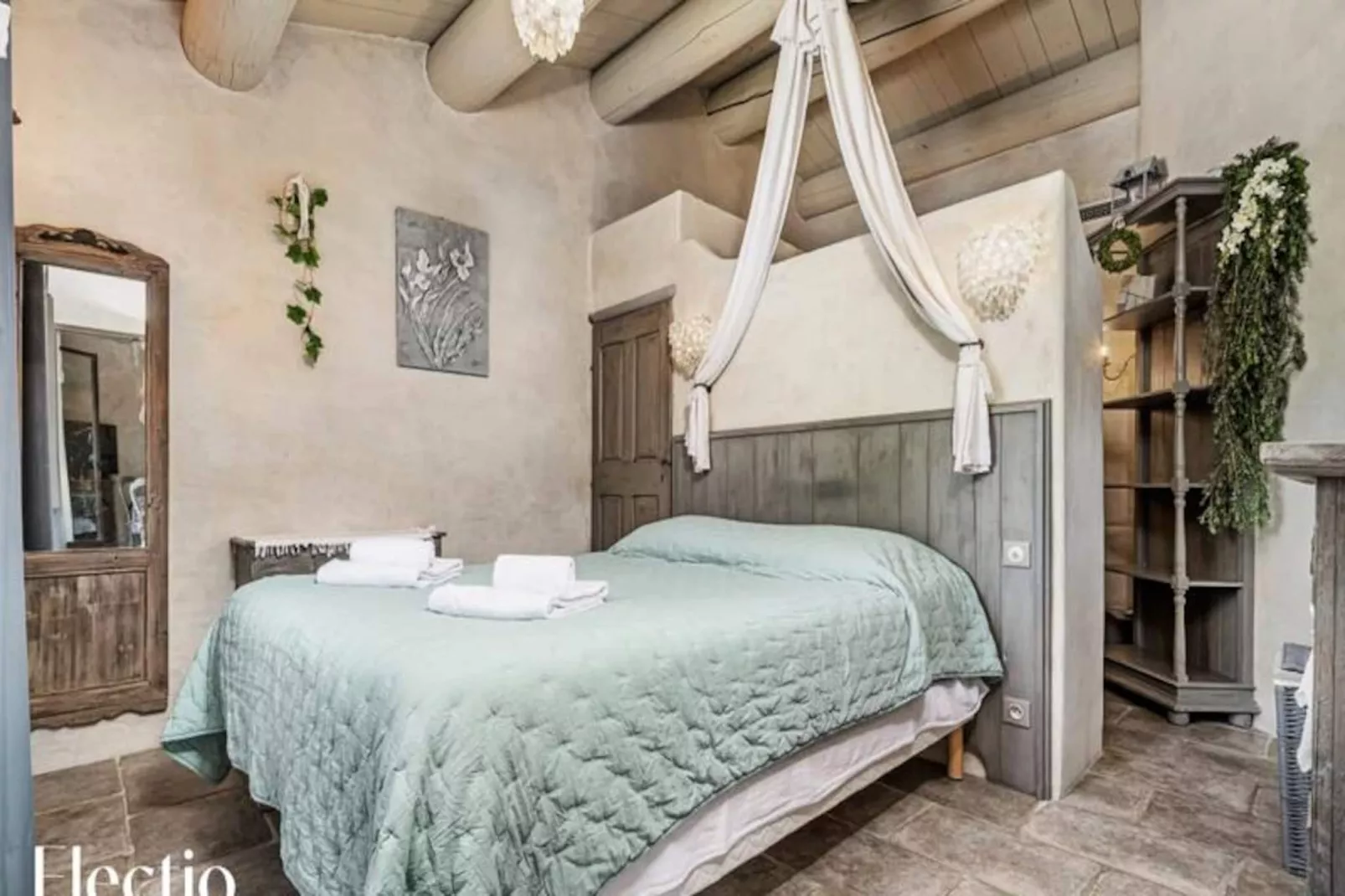 Loggia 7 Cypr&egrave;s | R&eacute;sidence Les Petitons-Nicht zugeordnet