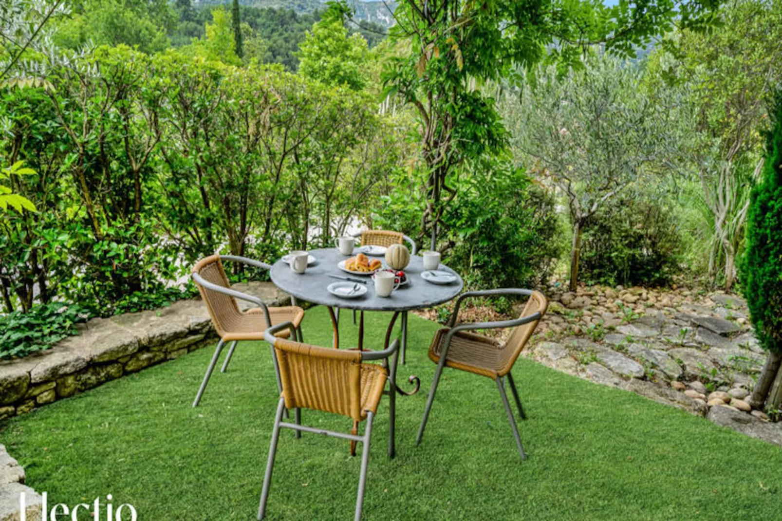 Loggia 1 Olivier | R&eacute;sidence Les Petitons-Untagged