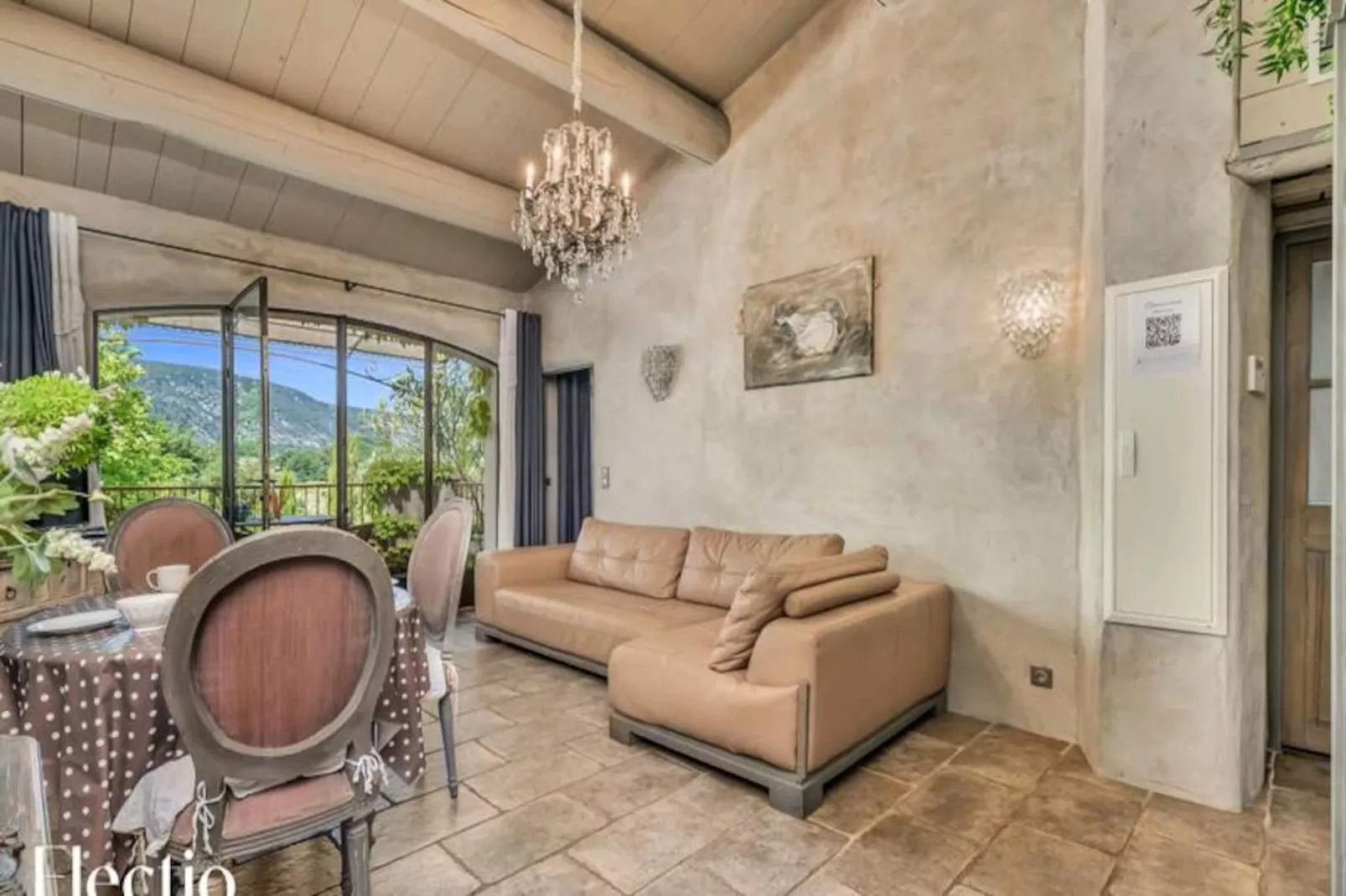 Loggia 8 Laurier | R&eacute;sidence Les Petitons-Non tagué