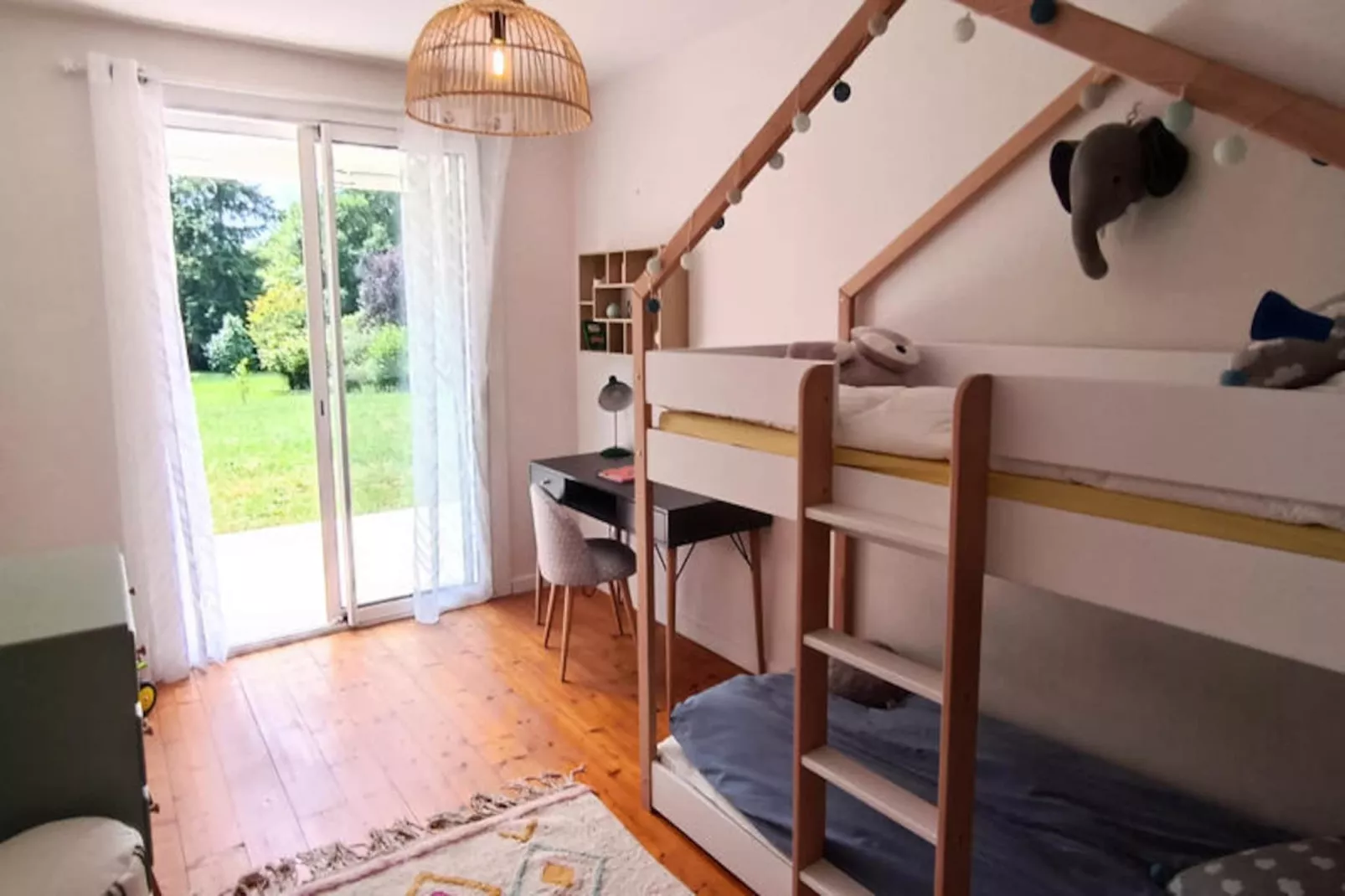 Maison à Rives de l'Yon-Untagged